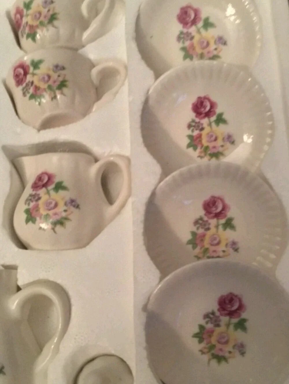Floral Porcelain Tea Set - Pink Rose Pattern